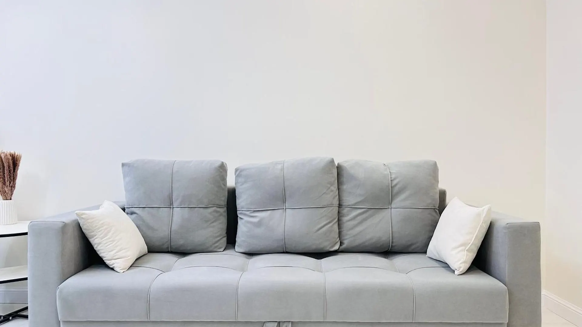 Shabyt One-Room Apartment With Stylish Renovation Αστάνα 0*,