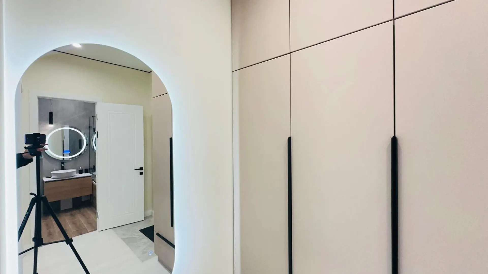 Shabyt One-Room Apartment With Stylish Renovation Nur-Sultan