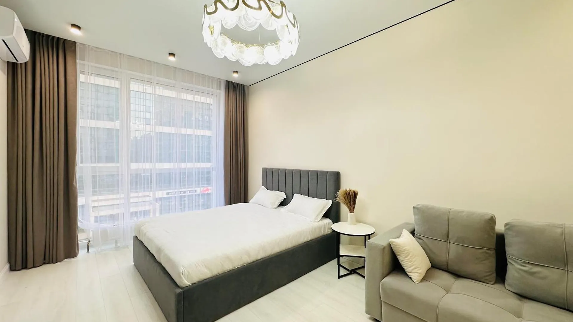 Shabyt One-Room Apartment With Stylish Renovation Nur-Sultan  Nur-Sultan (Astana)